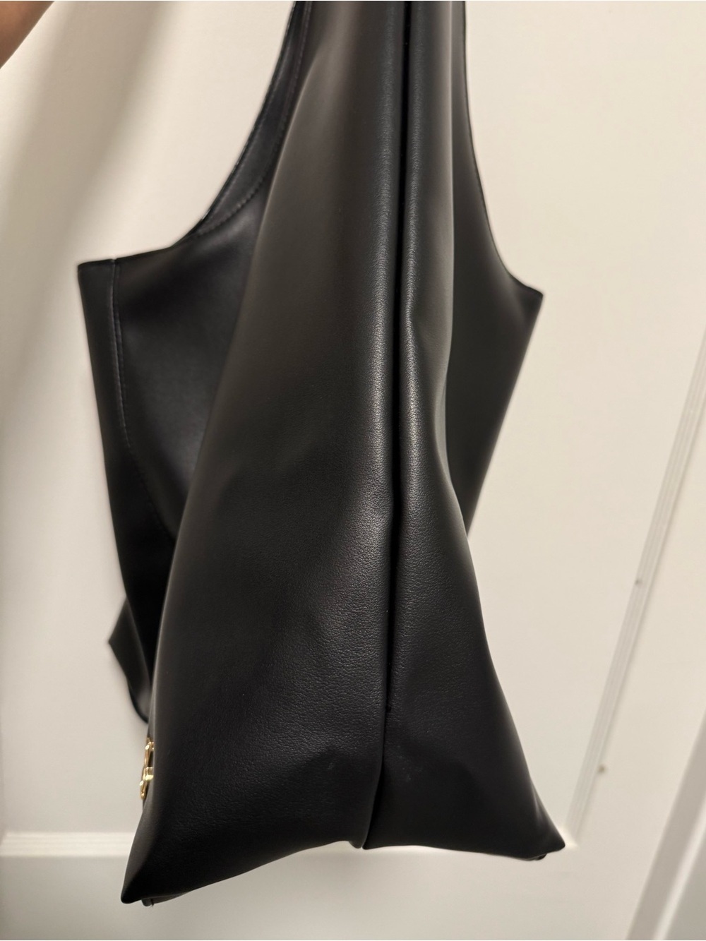 Victoria’s Secret Black Faux Leather Hobo Shoulder Bag Large Tote - Picture 5 of 16